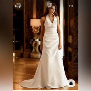 David’s Bridal Trumpet Wedding Dress
